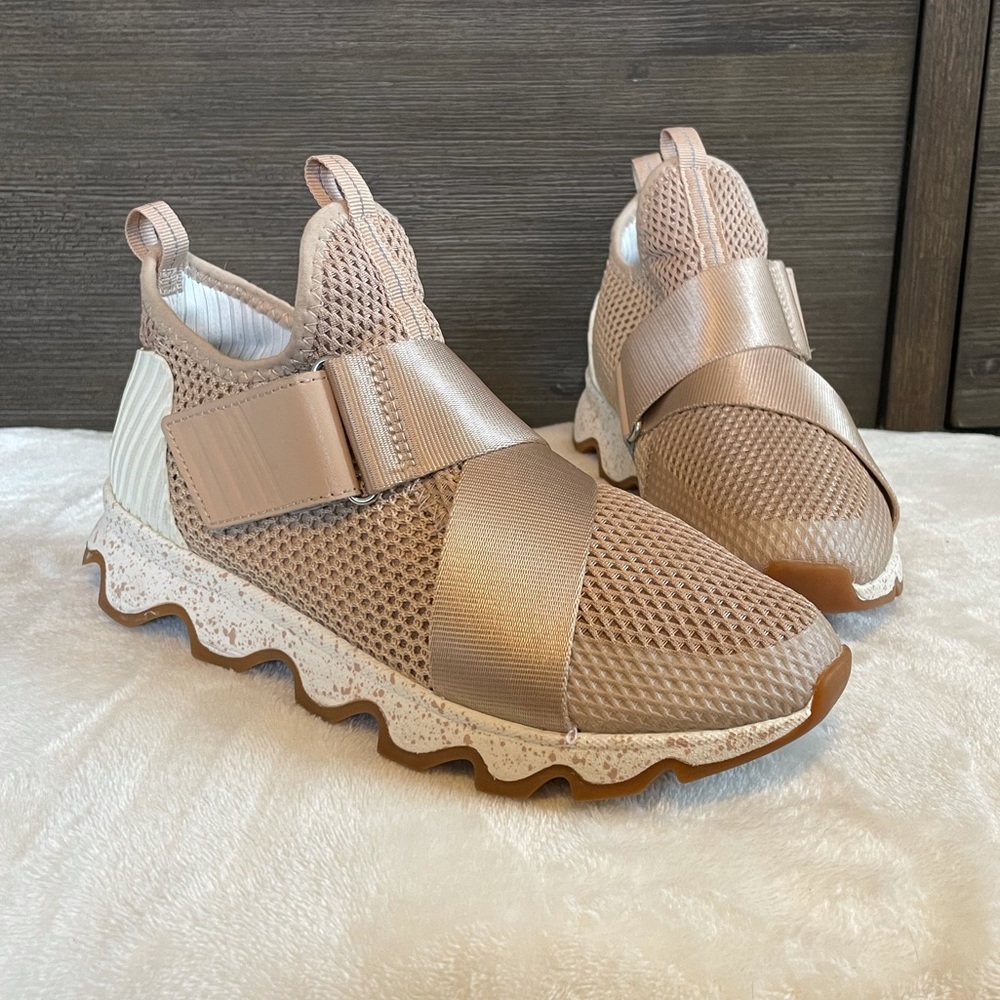 Sorel Kinetic Sneaker Rose